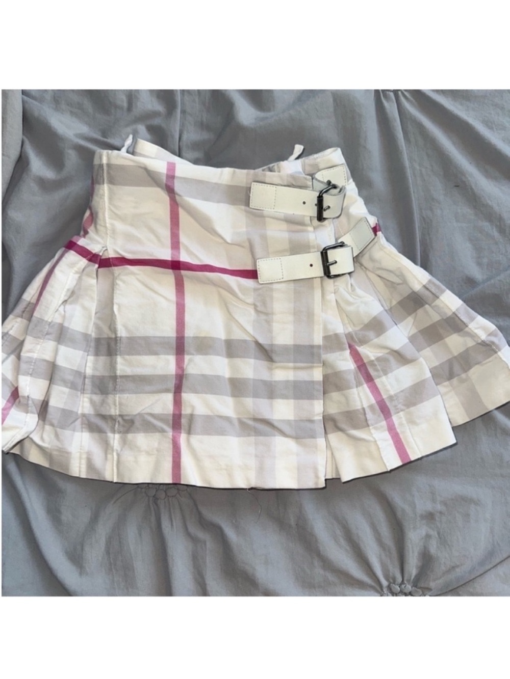 Burberry White Plaid Pleated Mini Skirt with Pink and Gray Stripes